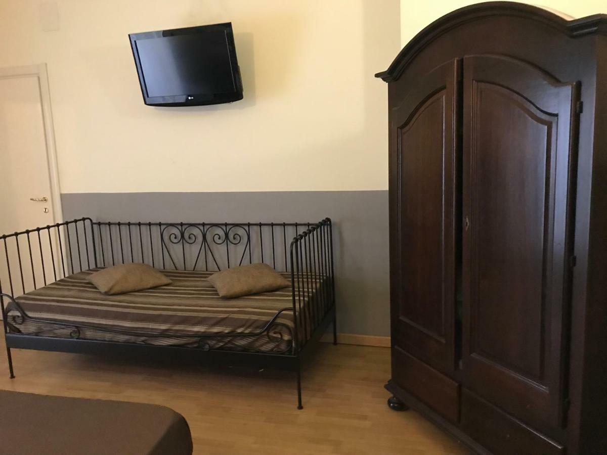 Svevaus Panzió Bari Kültér fotó